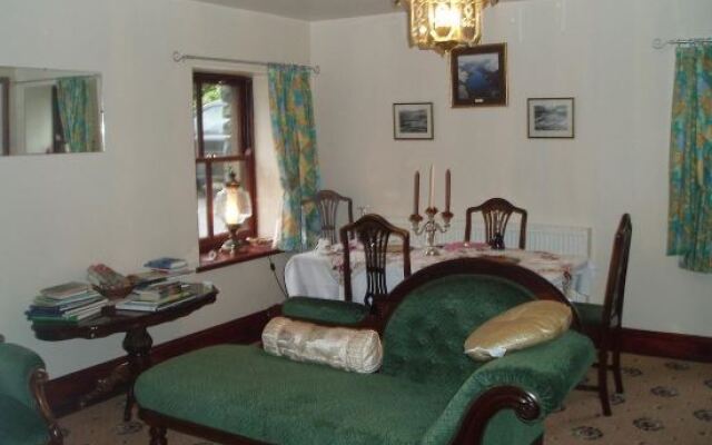 Barn Gill House