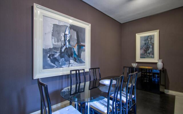 ROOFTOP TERRACE private 3bed, 3bath aircond, wifi