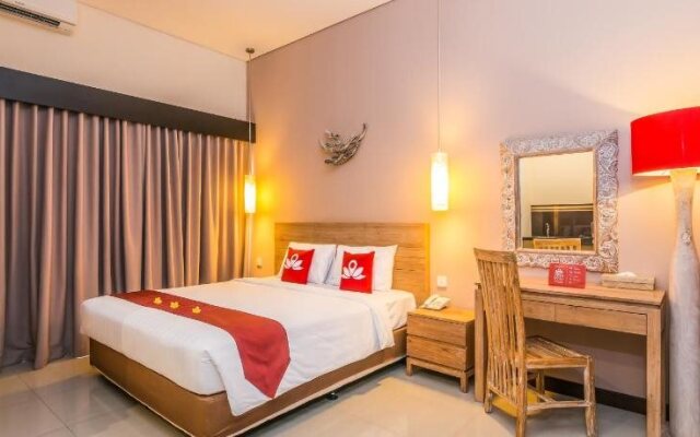 Svarna Suite Seminyak by ZEN Rooms