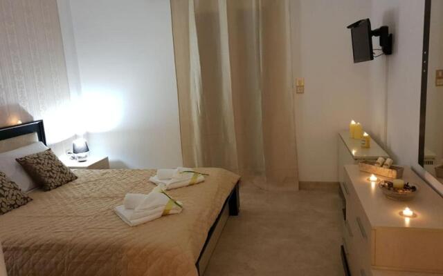 Great Sea-view 2BD Apartment @ Paros