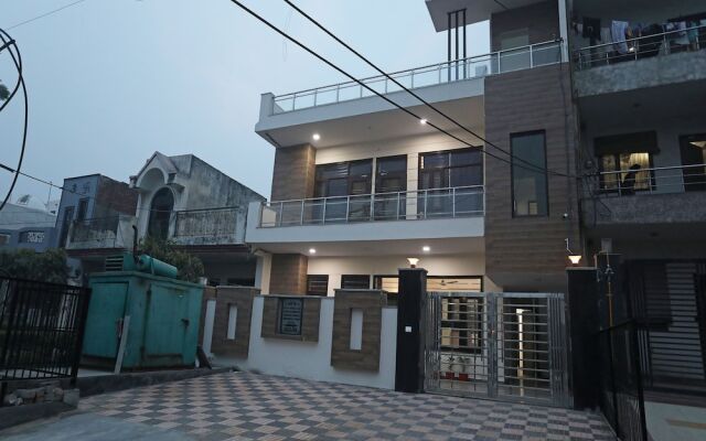 OYO 10916 AP Residency