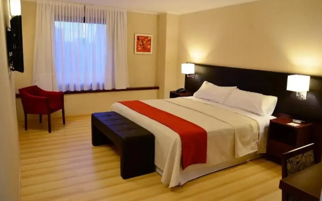 Le Parc Hotel & Suites