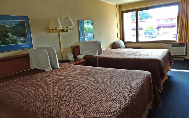 Travelodge by Wyndham Kalispell