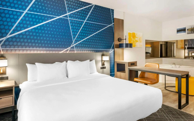 Comfort Suites Elgin