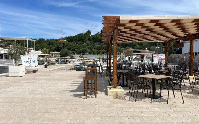 Villa Mebelle mit Meerblick