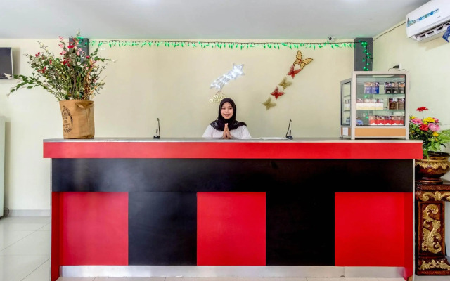 Super OYO 283 Helvetia Residence