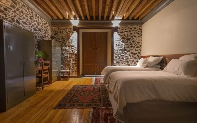 CASA SAUTO Suite in CDMX historic area