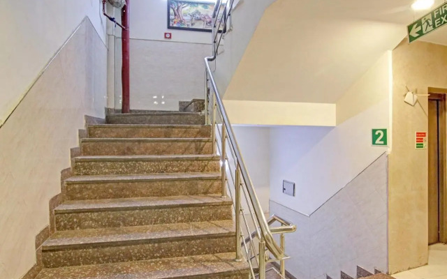 Oyo Flagship 807479 Hotel Collection