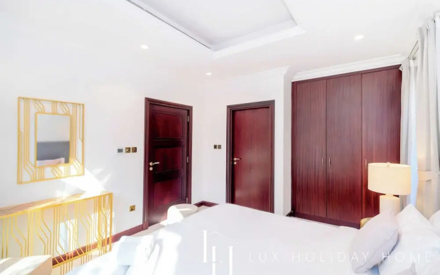 LUX Holiday Home - Frond E 1