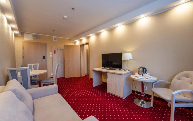 Hotel500 Tarnowo Podgorne