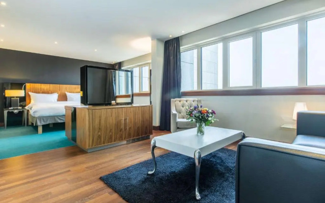 Radisson Blu Hotel, Hamburg