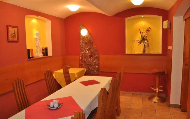 Hotel Nikolas