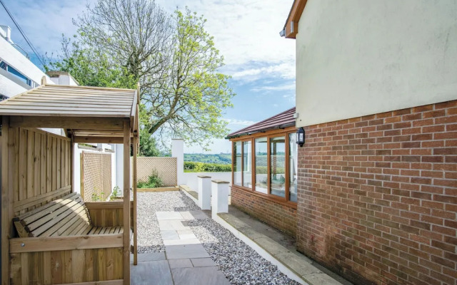 Highfield - 5 Bedroom Holiday Home - Pembroke Dock