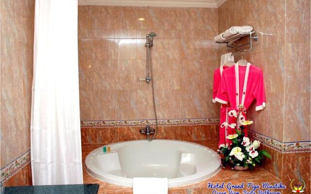Hotel Grand Tiga Mustika