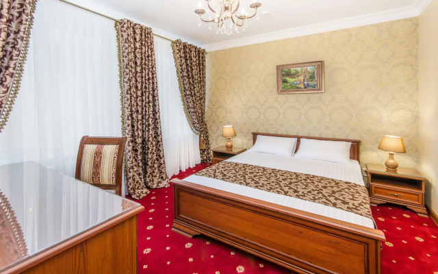 Park Lane Hotel