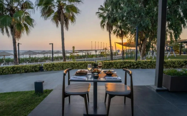 Paloma Paradise Beach Resort