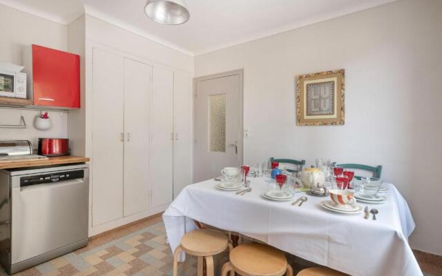 Une grande villa dans les pins, entre Loire et Océan