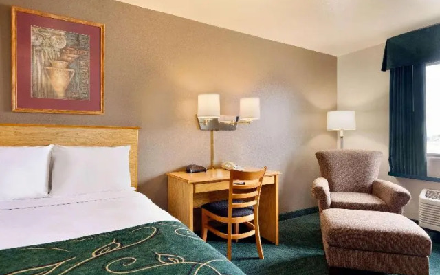 Oak Tree Inn Yermo
