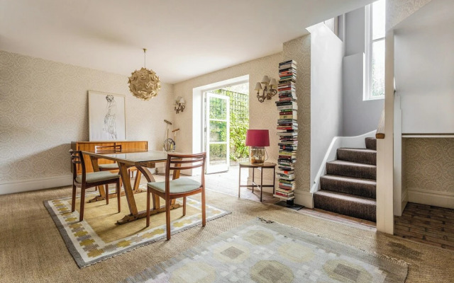 Aldridge Road Villas Ii By Onefinestay