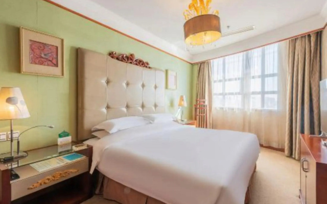 Fortune Plaza Hotel