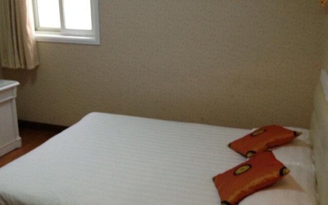 Shanghai Funing Hotel