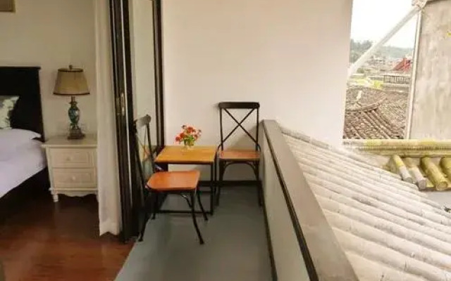 Yonder Way Hotel