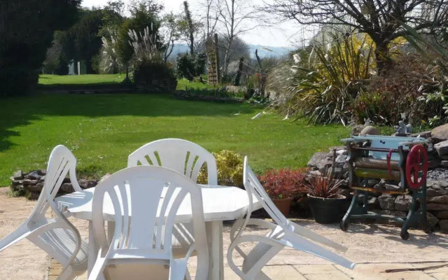 White Horse Guesthouse