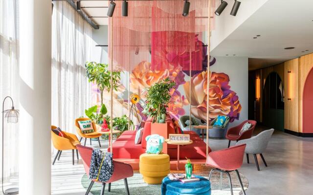 Moxy Paris Val D’Europe