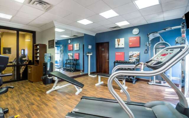 Comfort Suites at Woodbridge