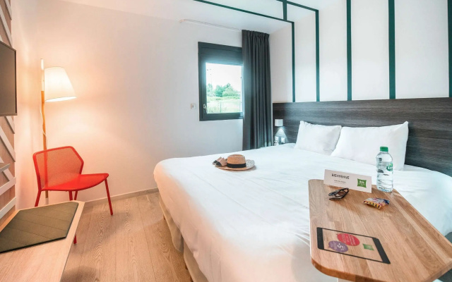 ibis Styles Rouen Val De Reuil