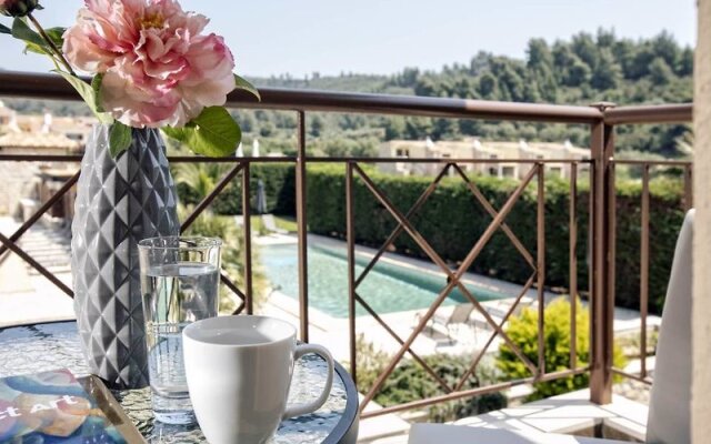 Nefeli Villas & Suites