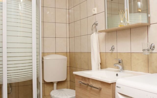 Apartments Zecic