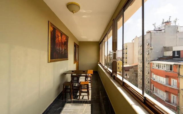 Ottoman Design Suites