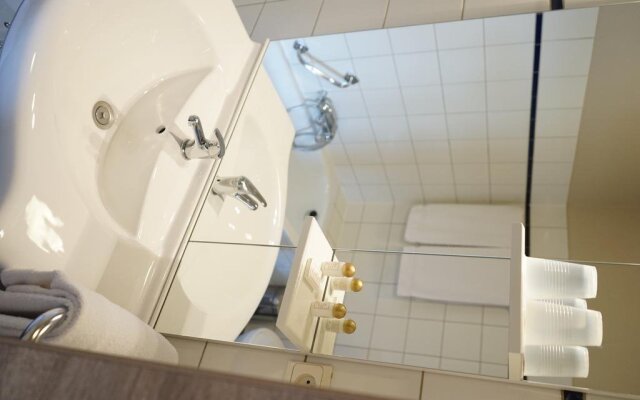 Hotel Les 5 Ourthes