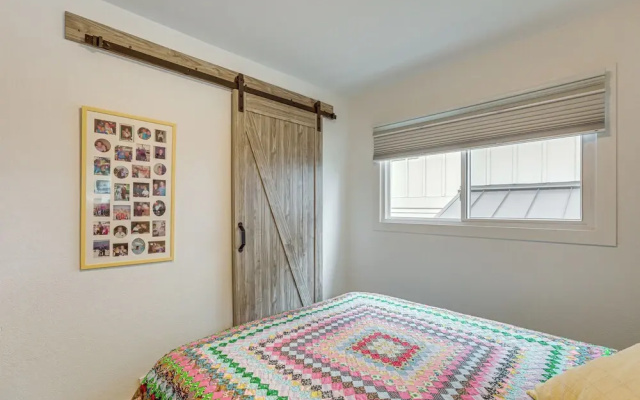 Modern Wheat Ridge Home ~ 5 Mi to Dtwn Denver