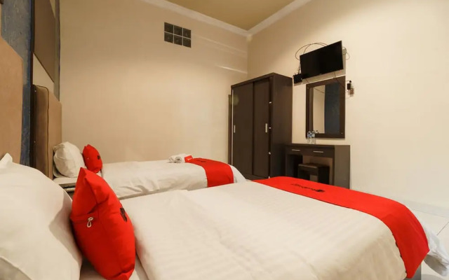 RedDoorz @ Jalan Soekarno Hatta Palembang