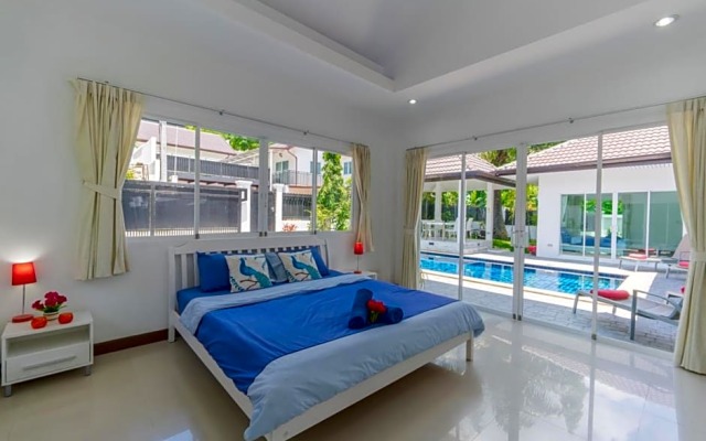 Private Pool Villa 4 bedrooms
