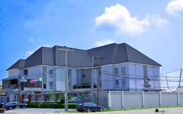 Eros Hotel and Suites Lekki