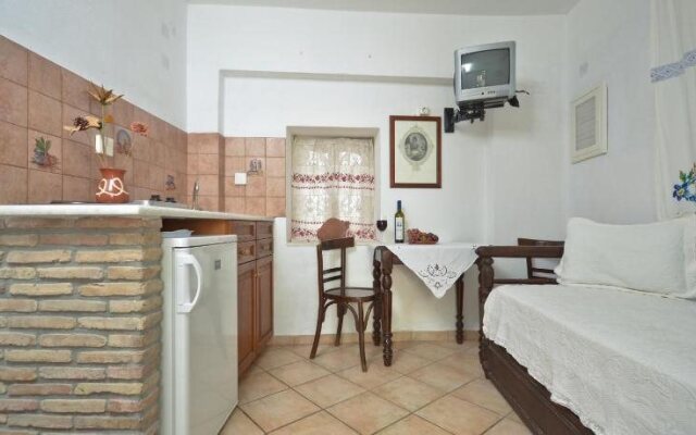 Venetiko Apartments