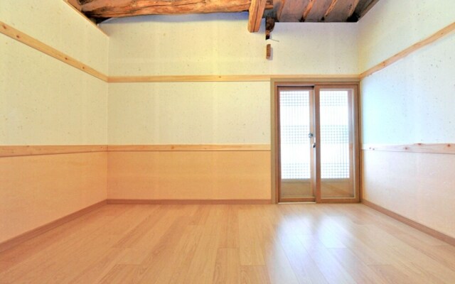 Jeonju Daraeheon Hanok Stay