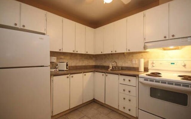 LM Stays -Near Airport & Golf & Shopping