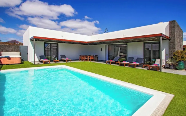 Villa Angelina