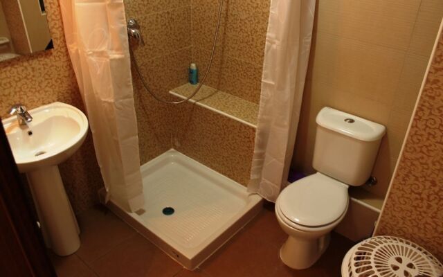 Seashells Self Catering Apartment by Getaways Malta