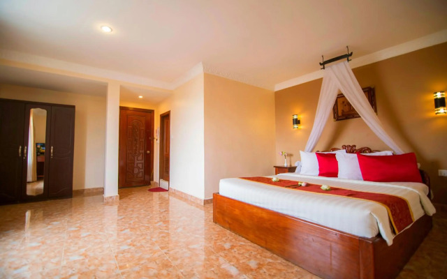 Reaksmey Chanreas Hotel