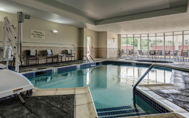 Courtyard Hadley Amherst