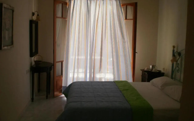 Loukas Inn Family Resort