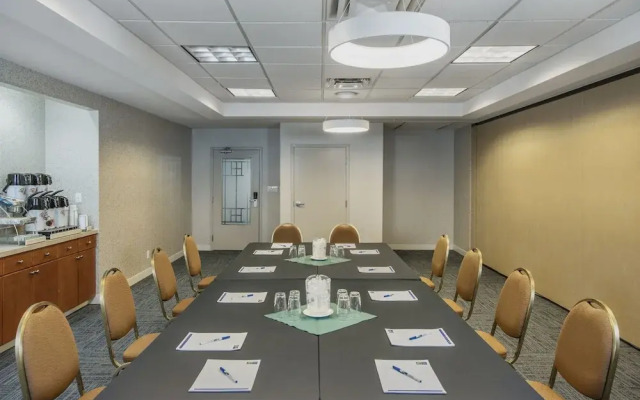 Holiday Inn Express & Suites Medicine Hat Transcanada Hwy 1, An Ihg Hotel