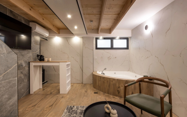 Mulan TLV Hotel