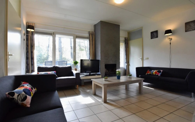 Appealing Holiday Home in Guelders near Forest