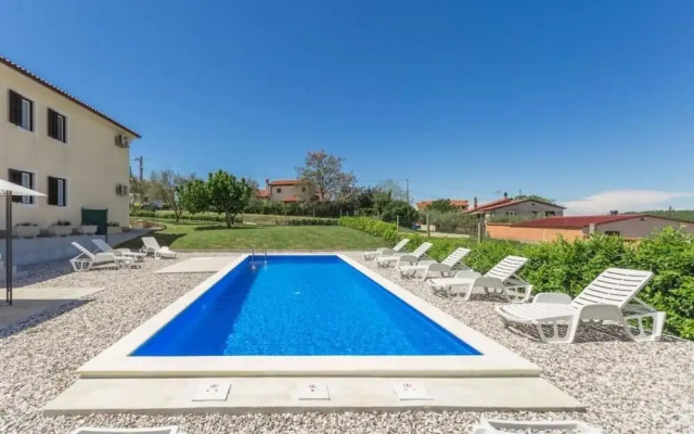 Holiday House Višnjan